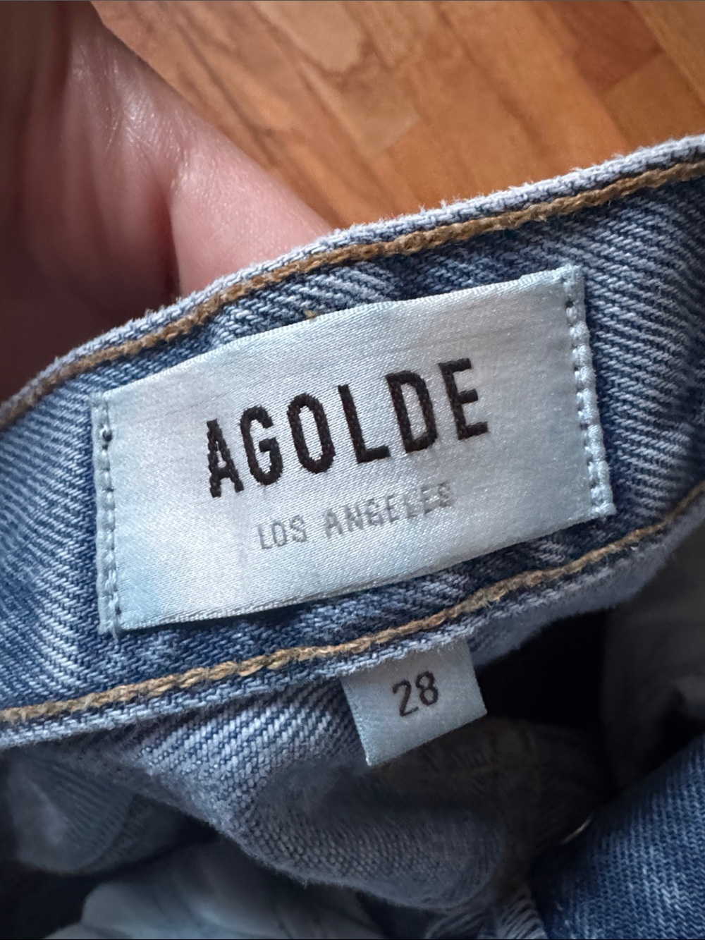 AGOLDE 90s Jeans Ripped Light Wash - Picture 12 of 12